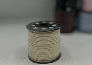 شريط جلد اوف وايت