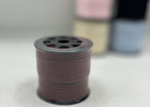 شريط جلد ماروني