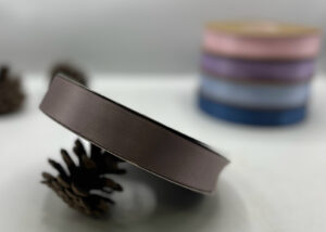 شريط ستن 2.5 سم وردي وسخ